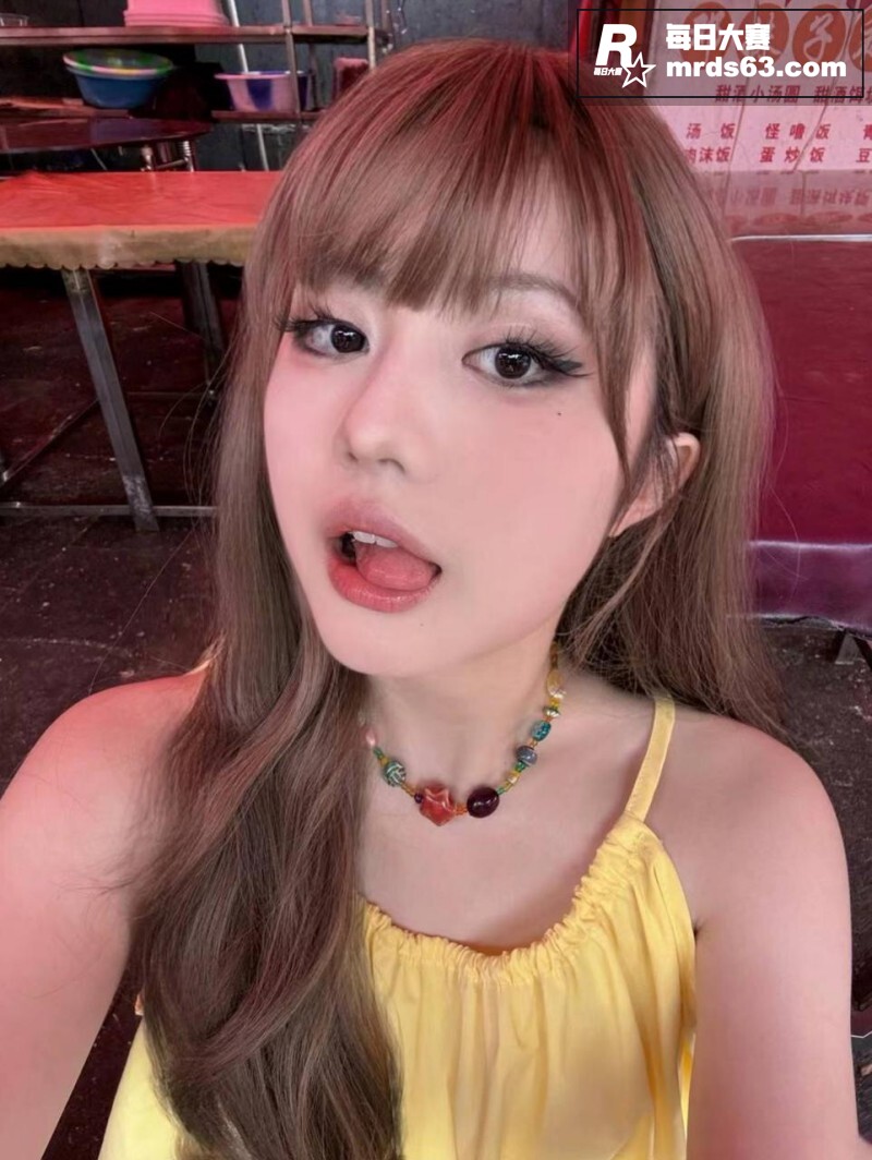 青岛艺术学院反差女神相关图片2