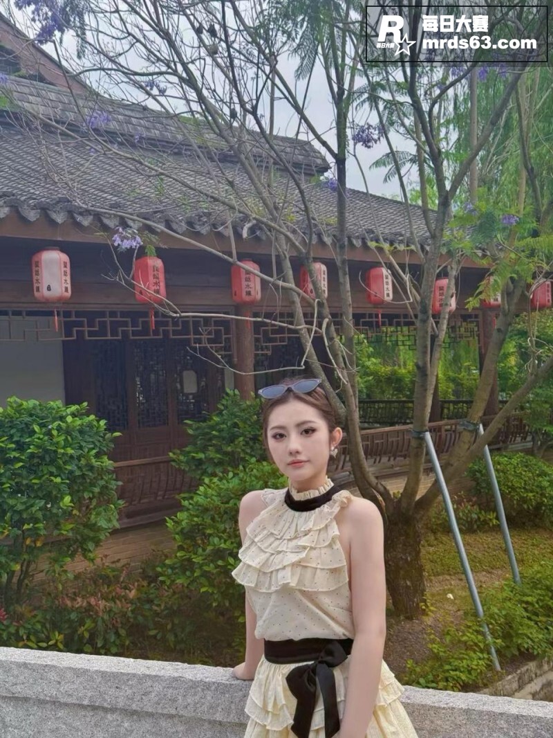 青岛艺术学院反差女神相关图片3