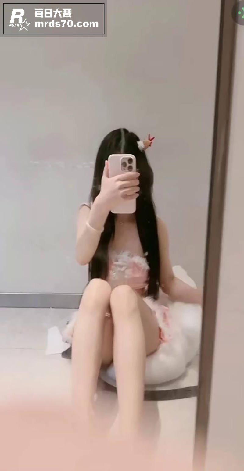 抖音网红 汐汐 和金相关图片1