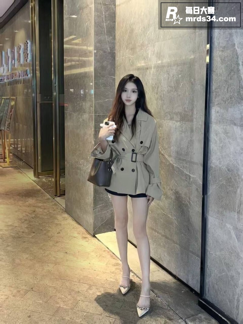 杭州高颜值反差女神 相关图片1