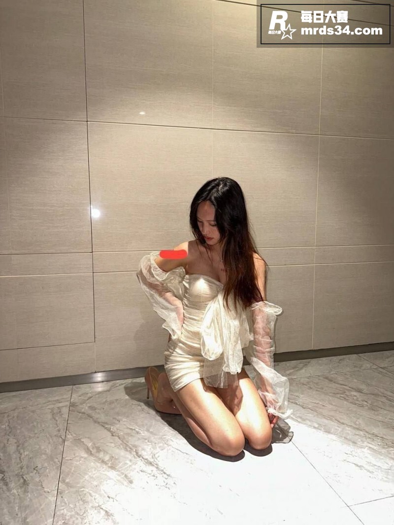 杭州高颜值反差女神 相关图片3