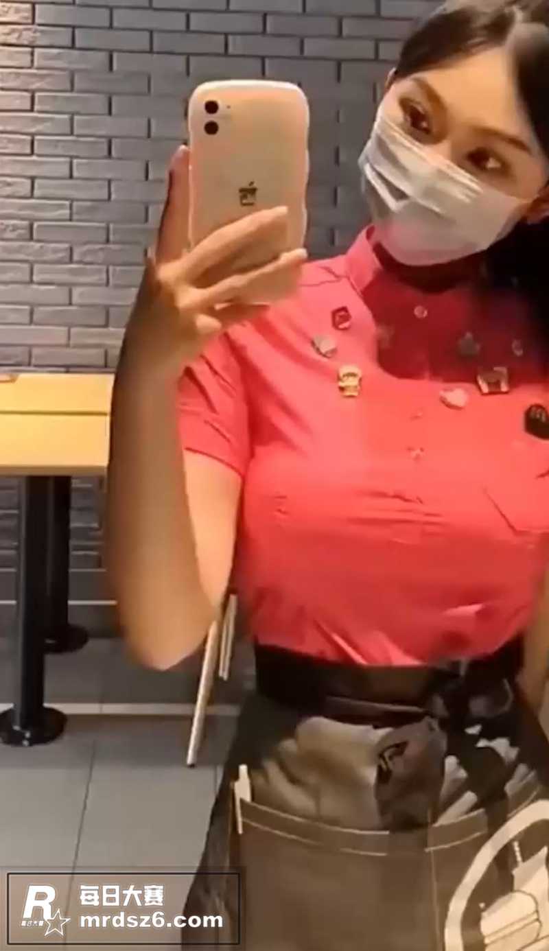 高颜值清纯兼职美术生相关图片4
