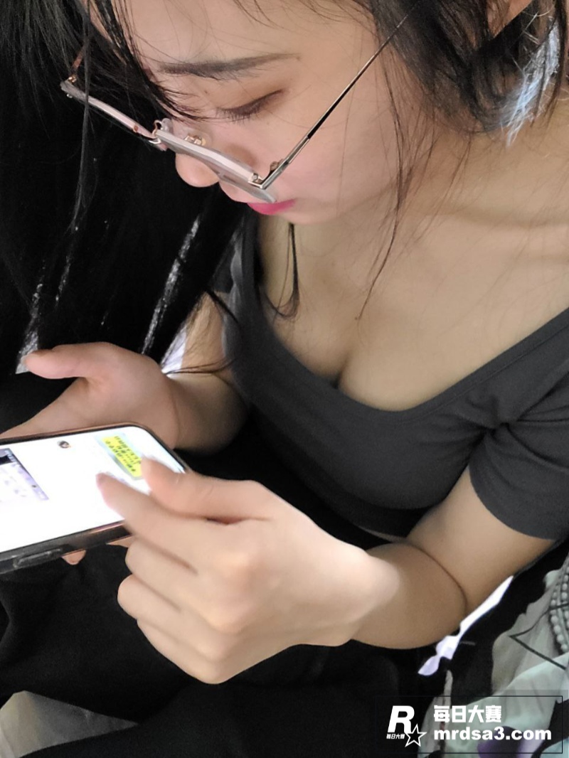 河南新乡小学教师 刘相关图片1