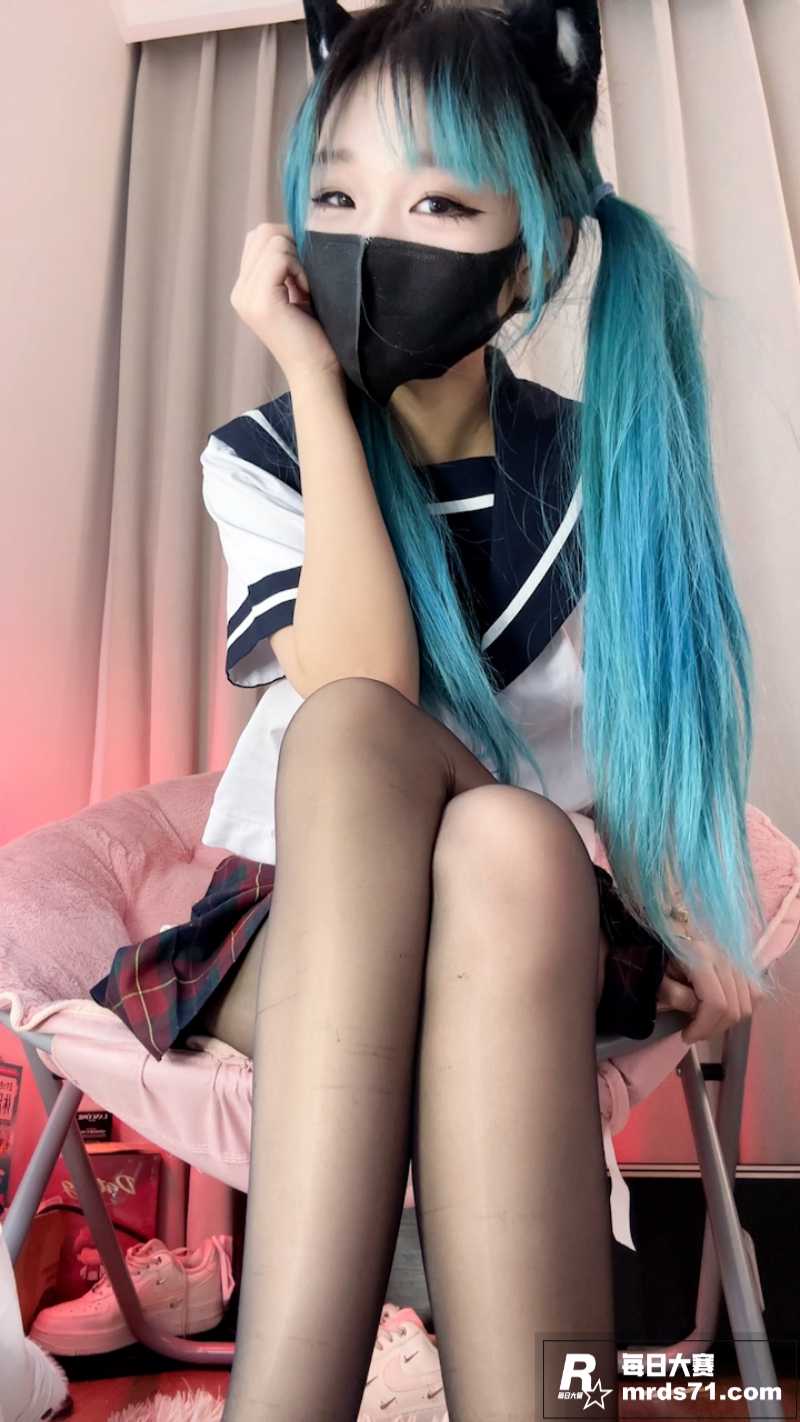 玩物社交直播 芃芃女相关图片2