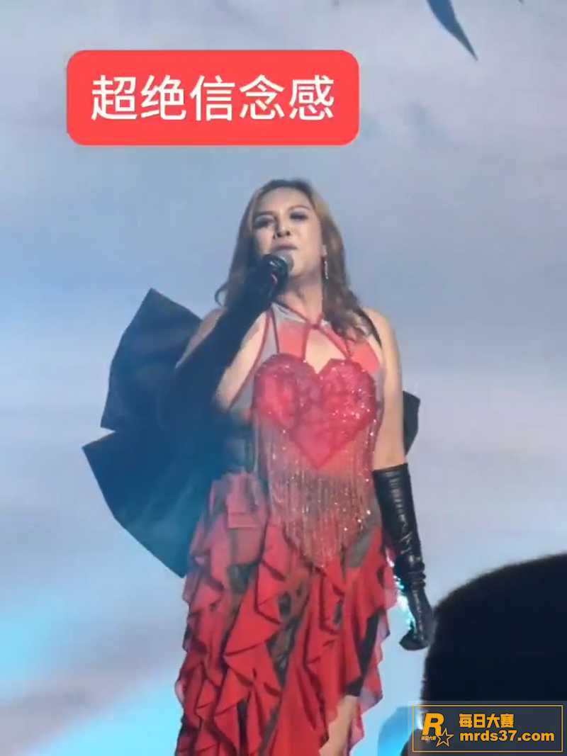 那艺娜杭州演唱会假唱相关图片6