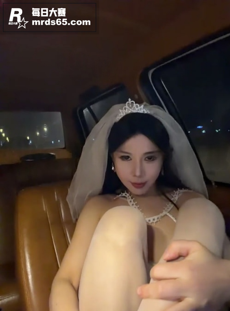 ST站极品高颜值女神相关图片1