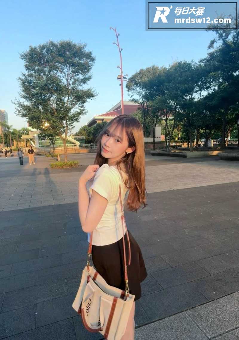 高颜值网红 Chuc相关图片5