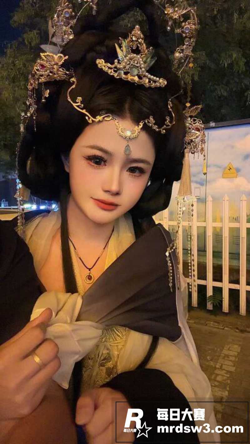小哥面基伪娘大屌萝莉相关图片2