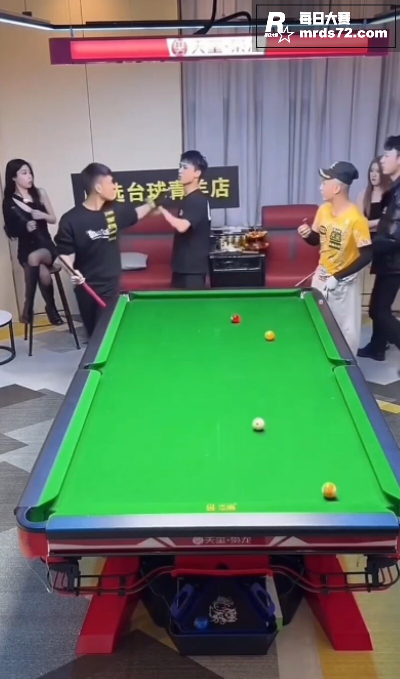 抖音157万粉丝网红相关图片5