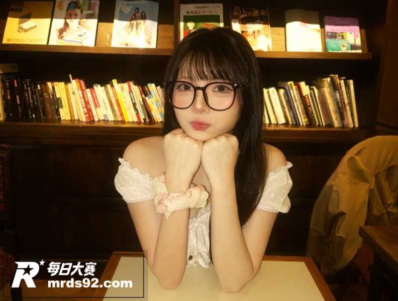 极品高颜值学霸嫩妹 相关图片3