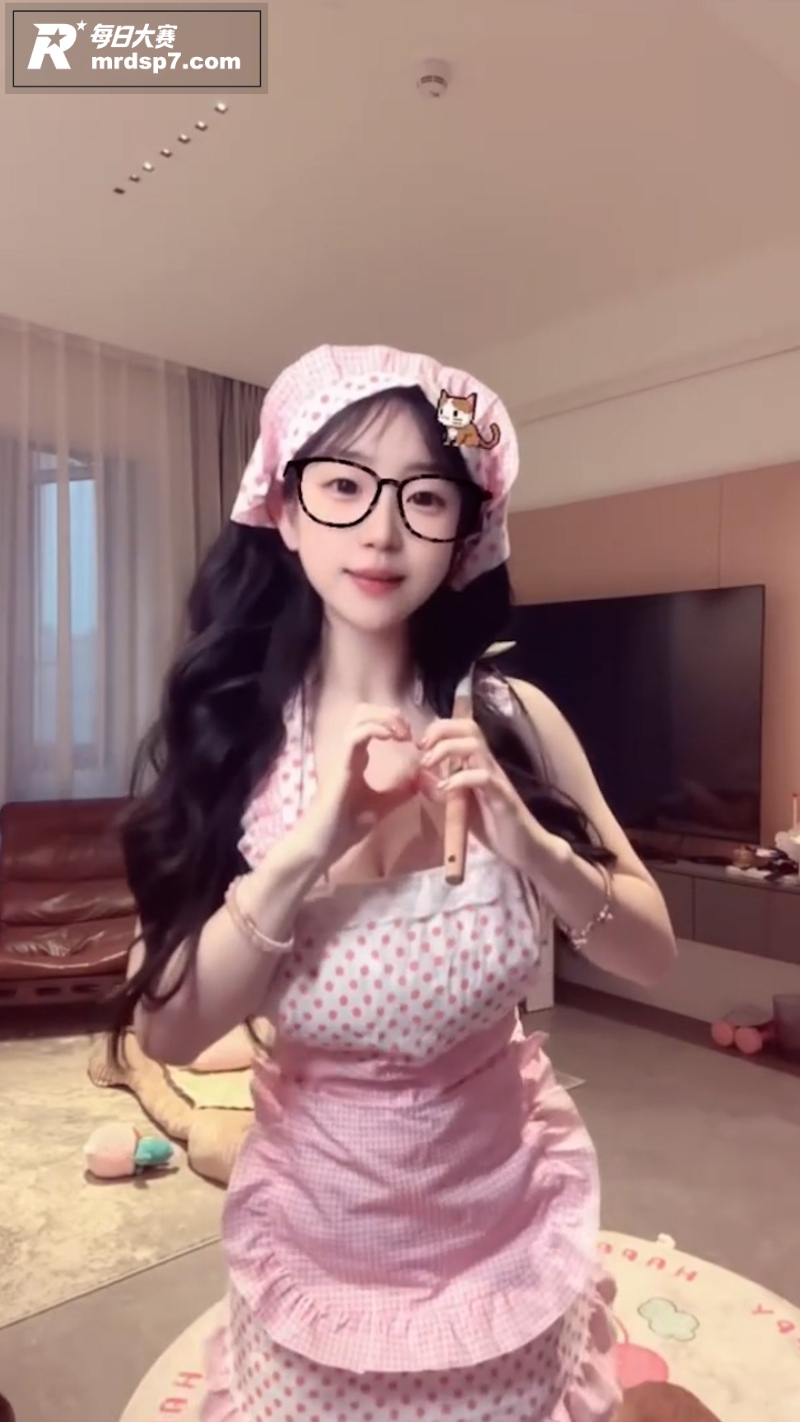 B站巨乳女神 女丑女相关图片4 B站巨乳女神 女丑女相关图片4