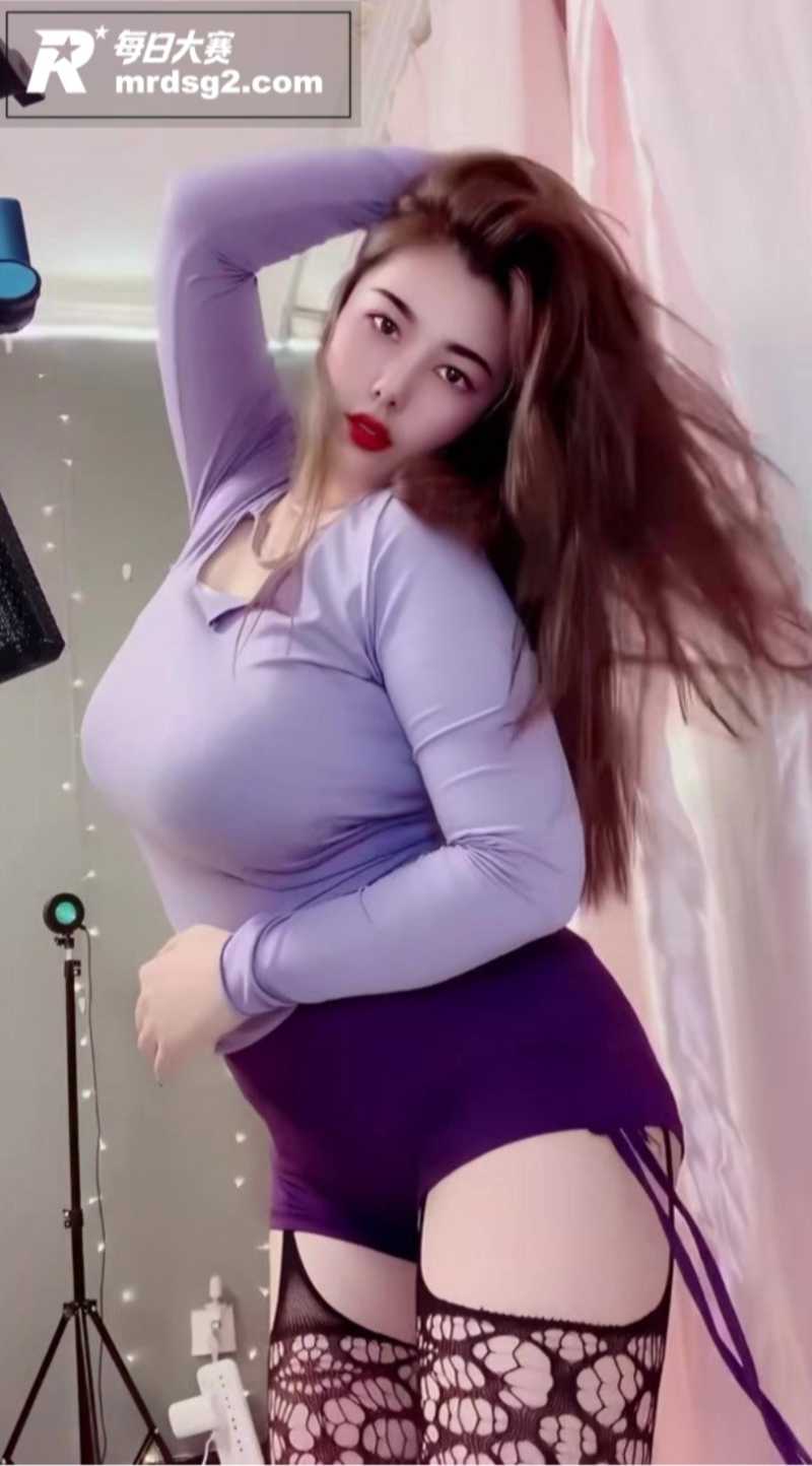 快手巨乳女神 安妮朵相关图片1