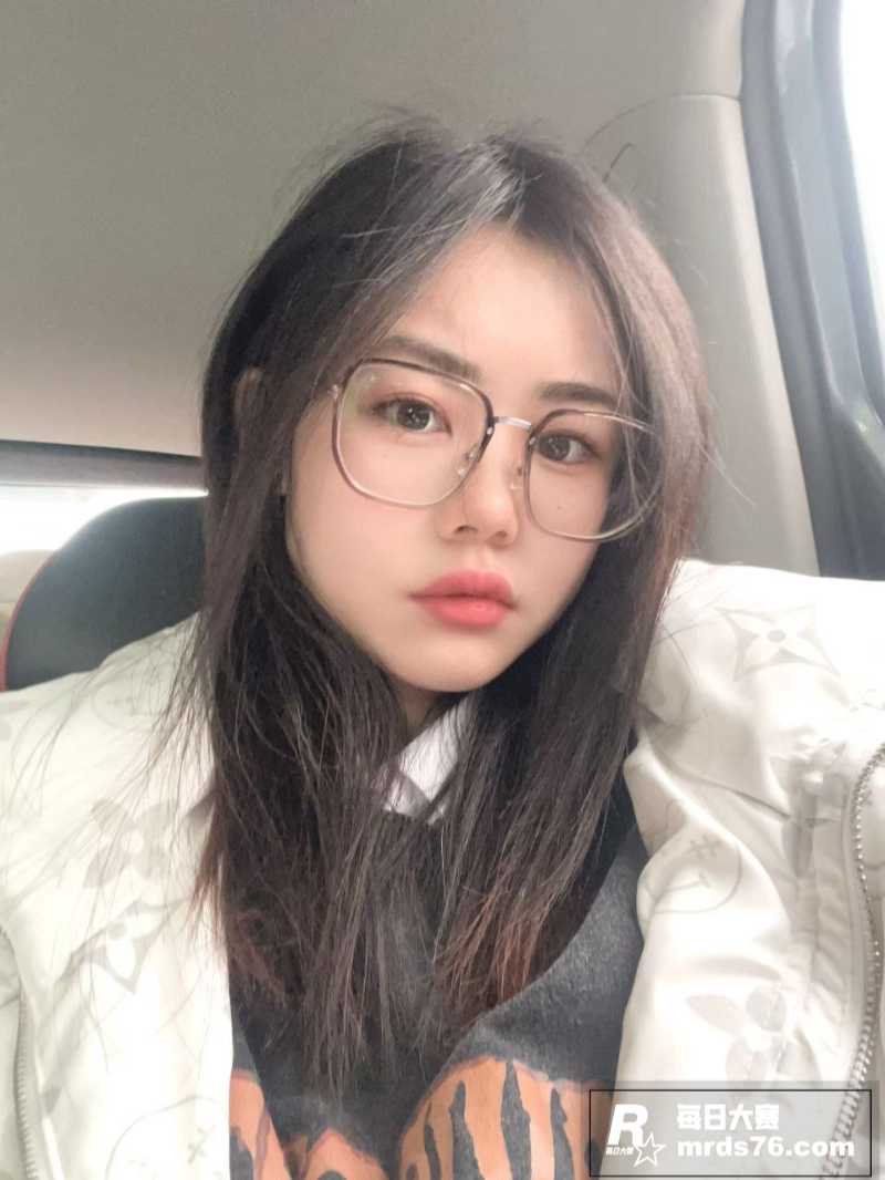 云南反差女大学生 杨相关图片1