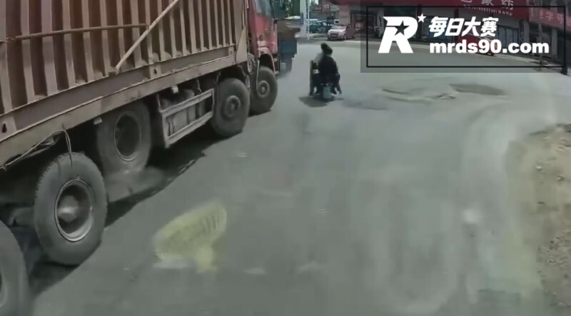 河北秦皇岛发生惨烈交相关图片10