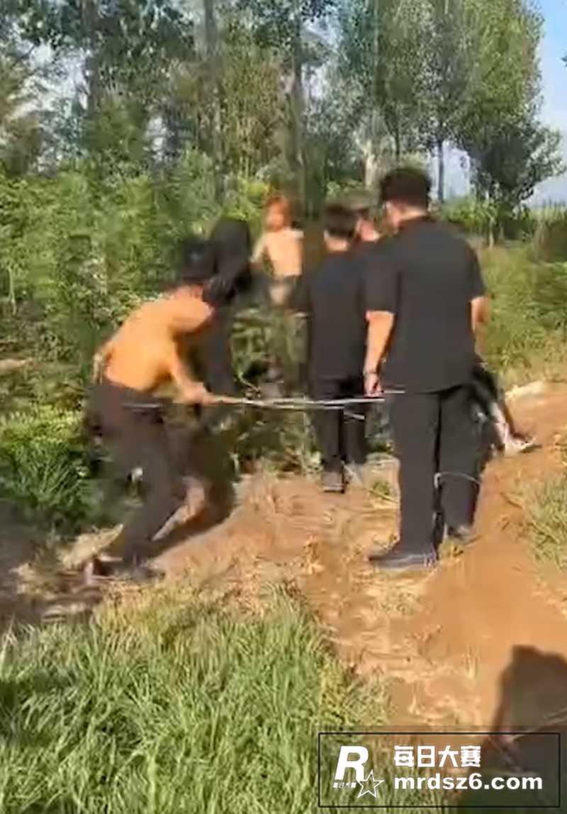 瓜友投稿曝光 精神小相关图片3
