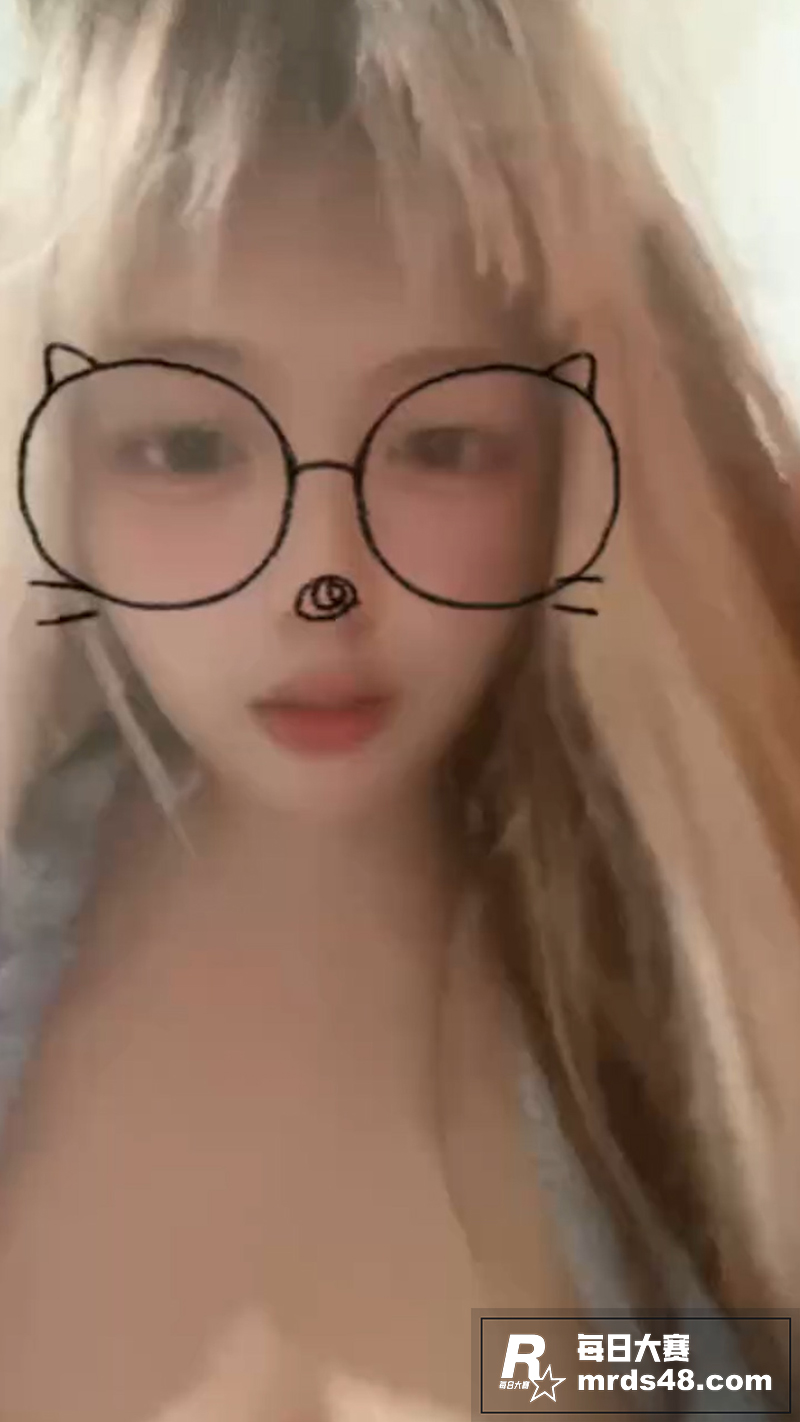 抖音美少女新人 苏琪相关图片2