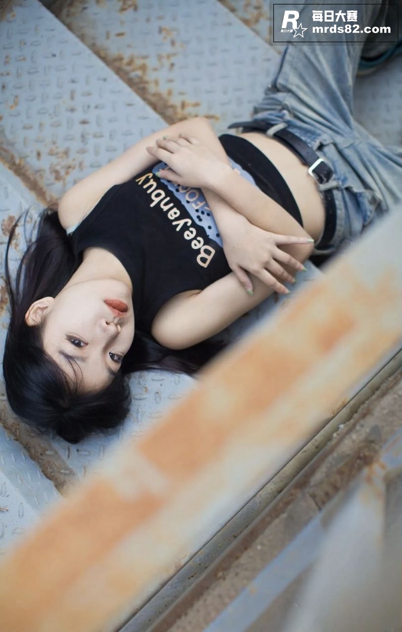 黑龙江服装学院学生妹相关图片16