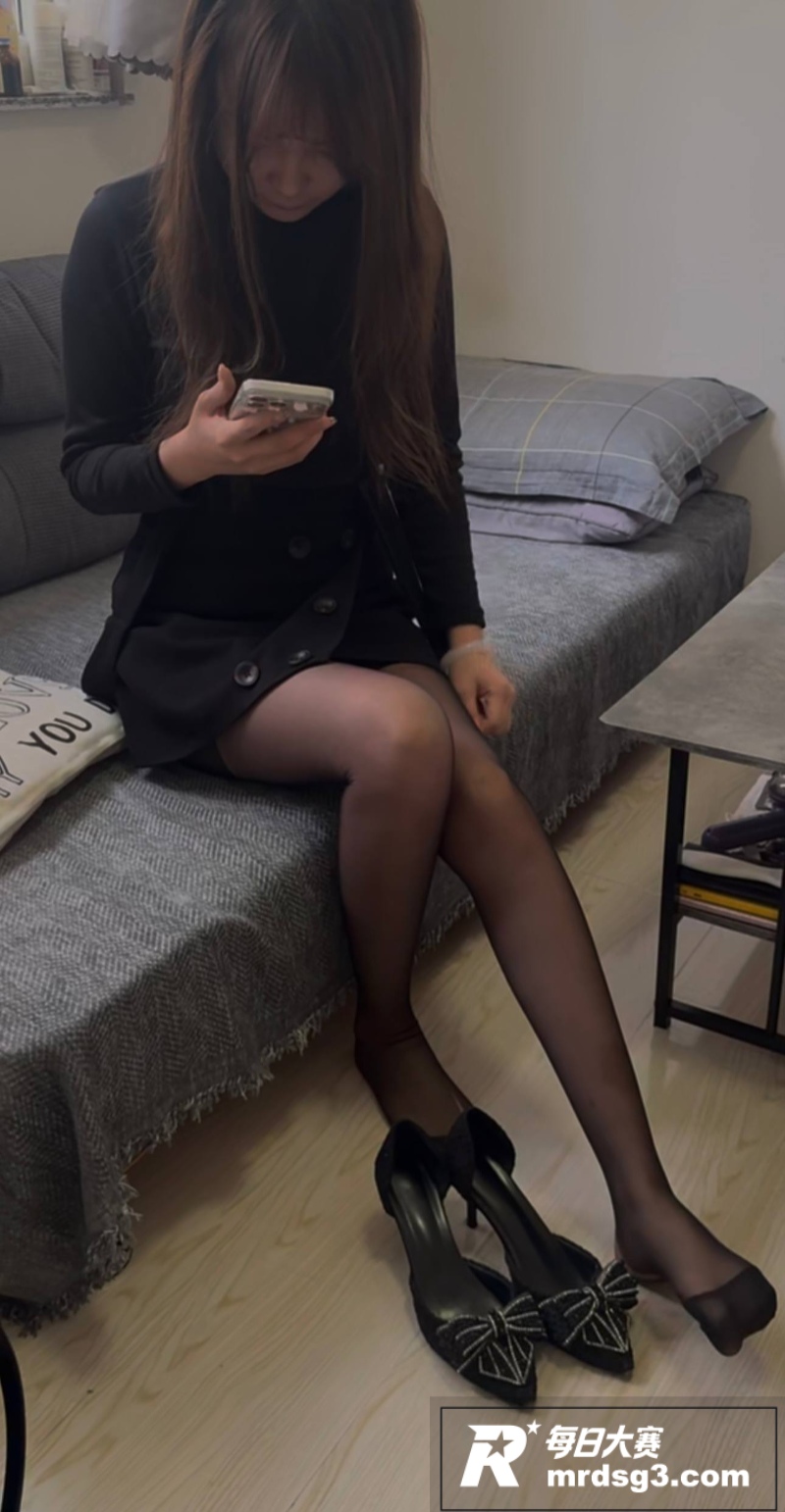 快手高颜值网红 灵清相关图片2