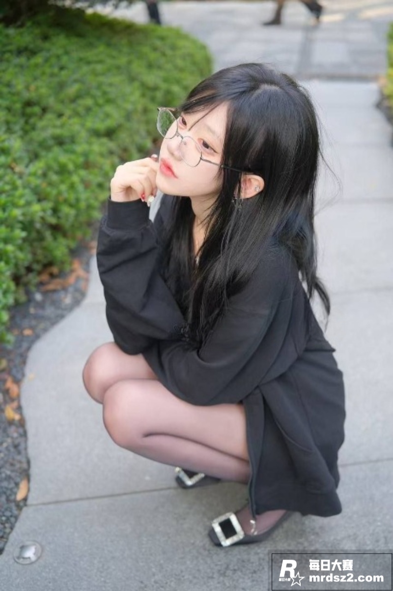抖音福利姬嫩妹 神再相关图片5