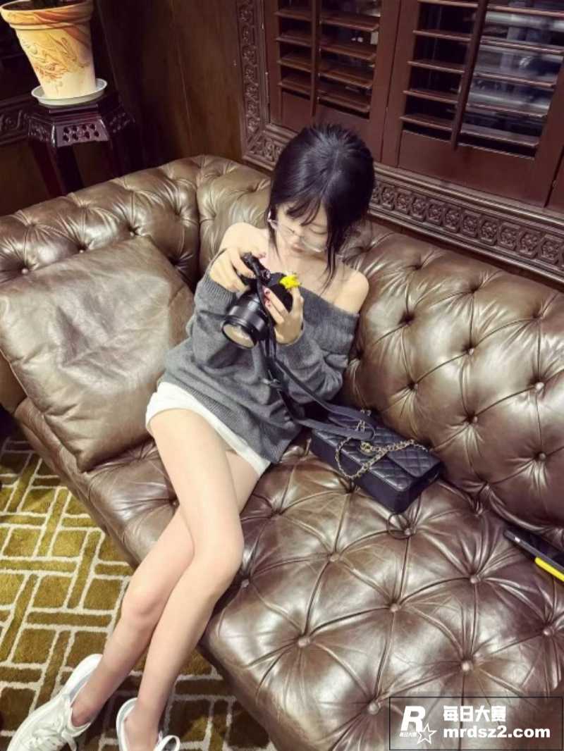 抖音福利姬嫩妹 神再相关图片17