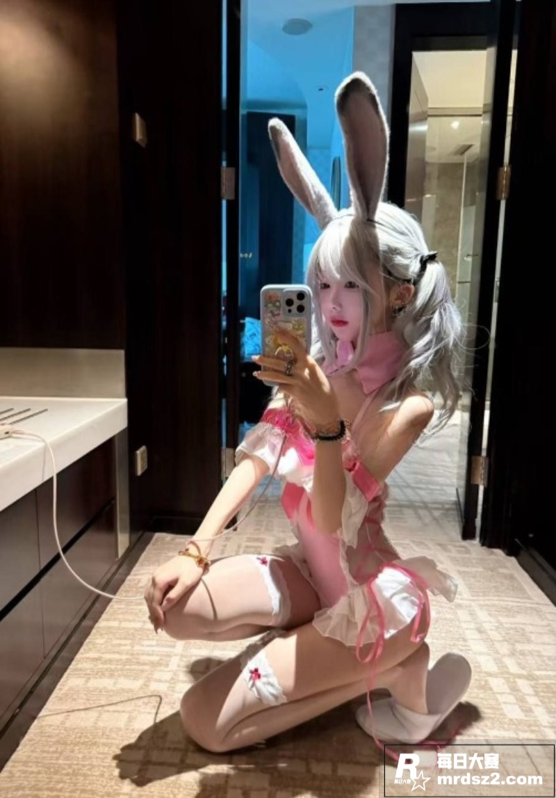 抖音福利姬嫩妹 神再相关图片22
