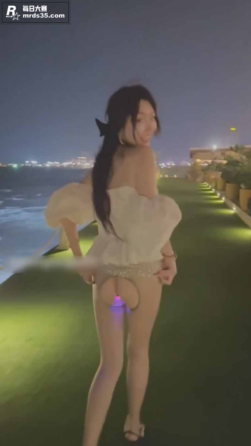 推特骚母狗  彤彤乖相关图片4