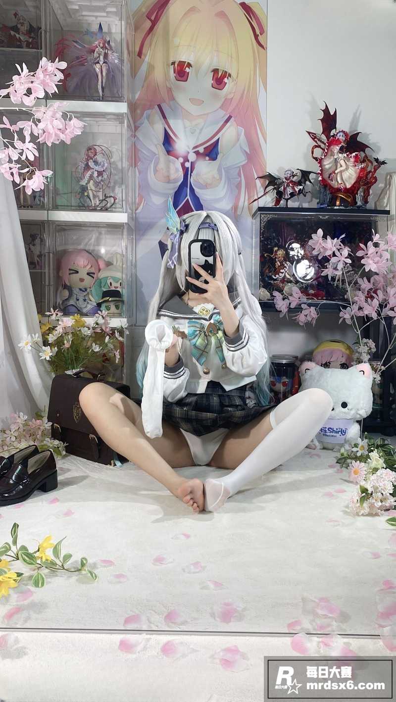 推特极品二次元萝莉 相关图片3