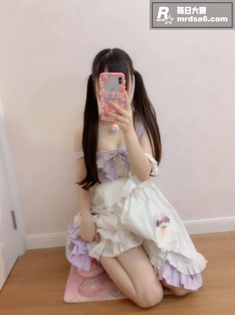 推特奶油肌肤纯欲系美相关图片2