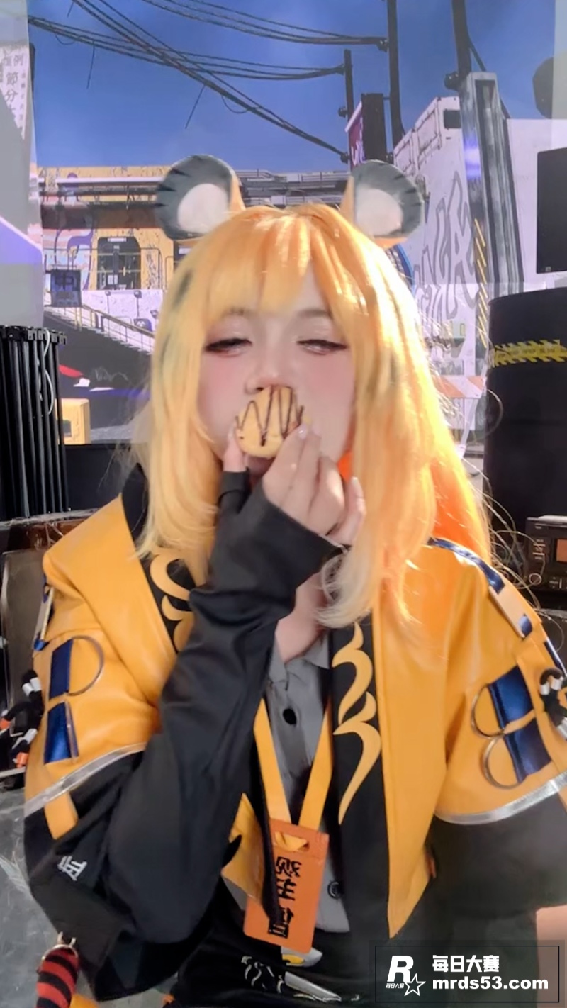 极品福利姬Poppa相关图片3