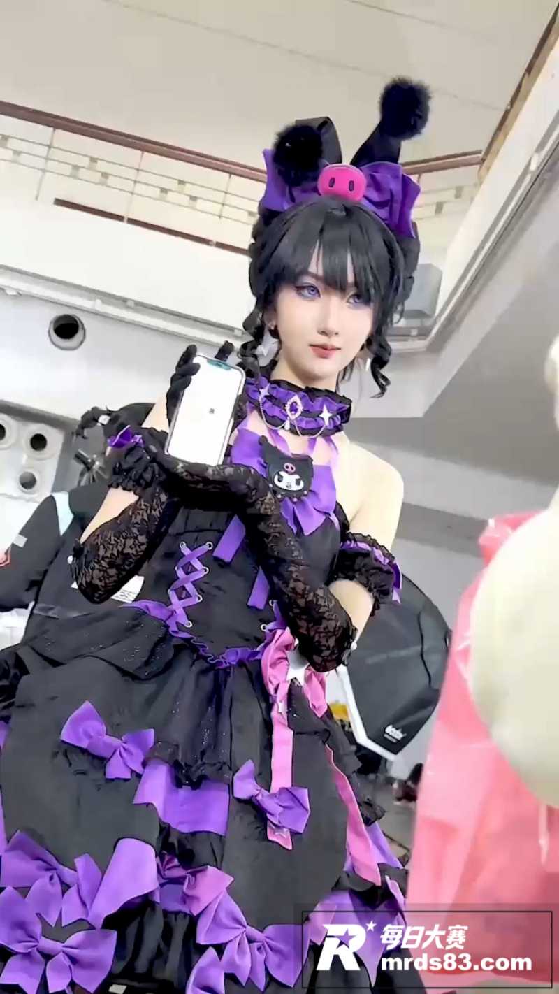 偷拍大神KFC 漫展相关图片1