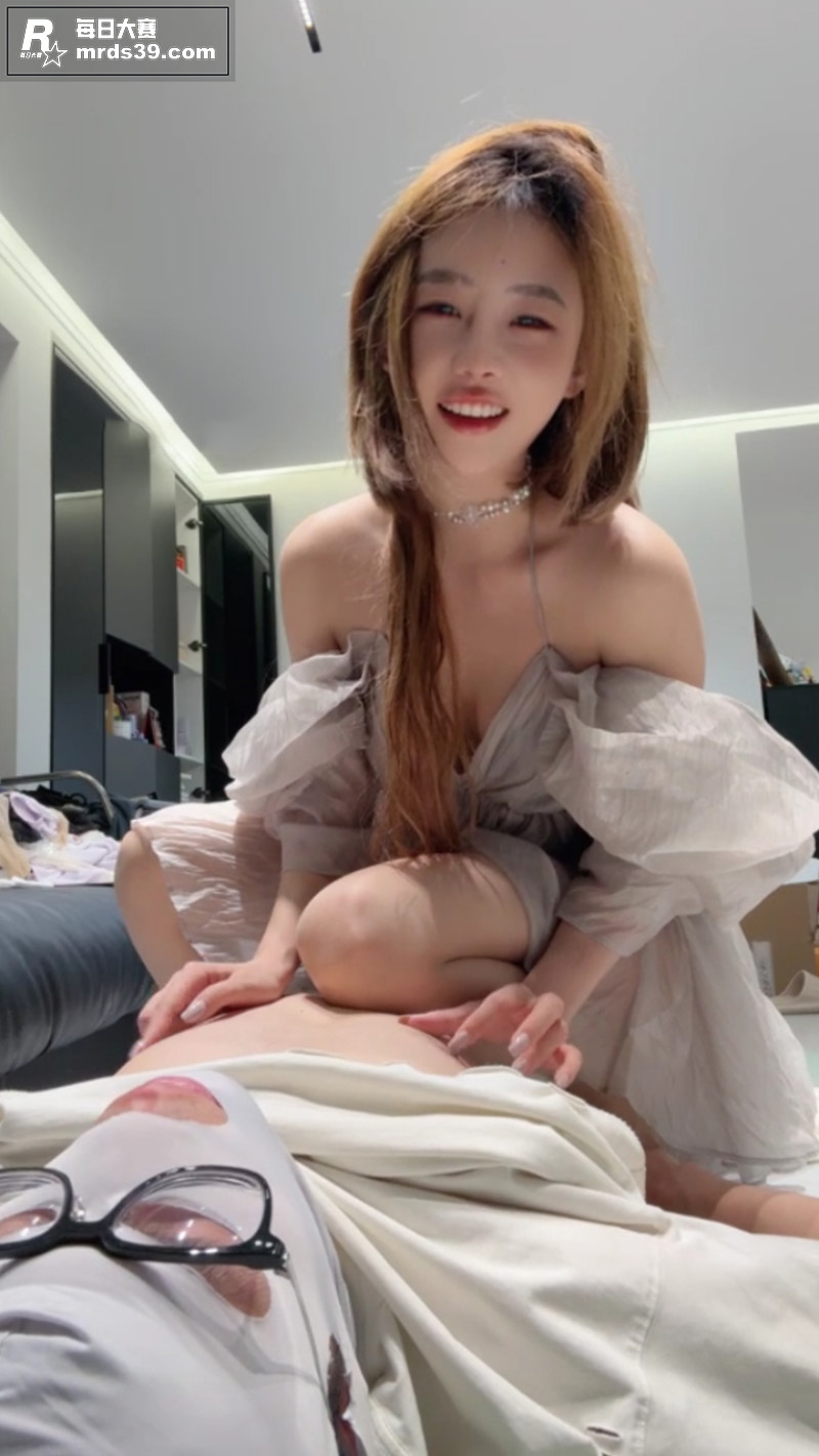 玩物社交直播女神 一相关图片6