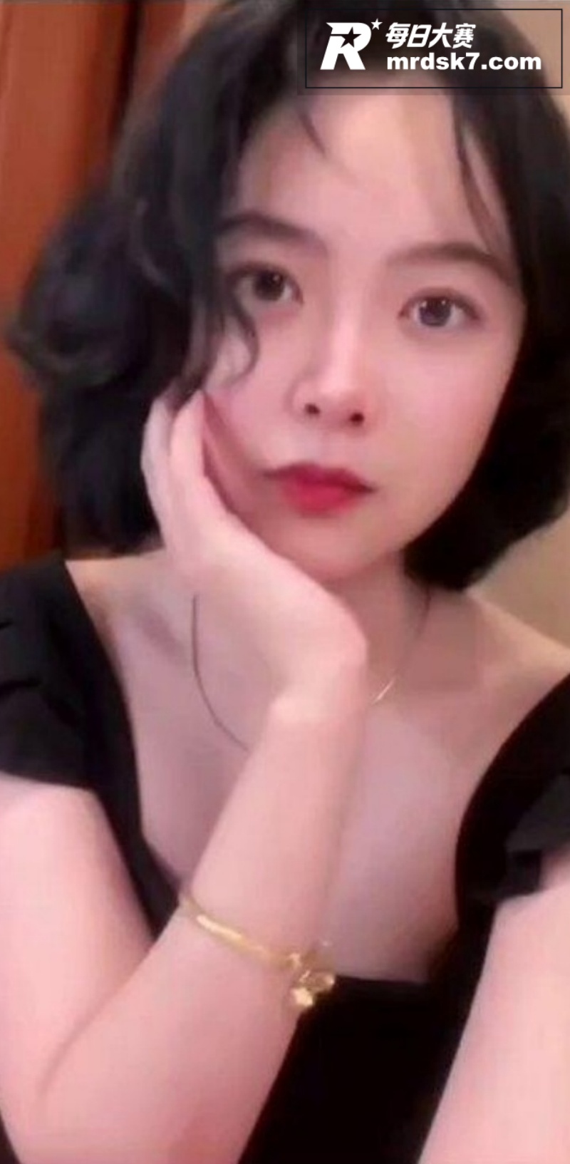 抖音超美御姐 失眠的相关图片2