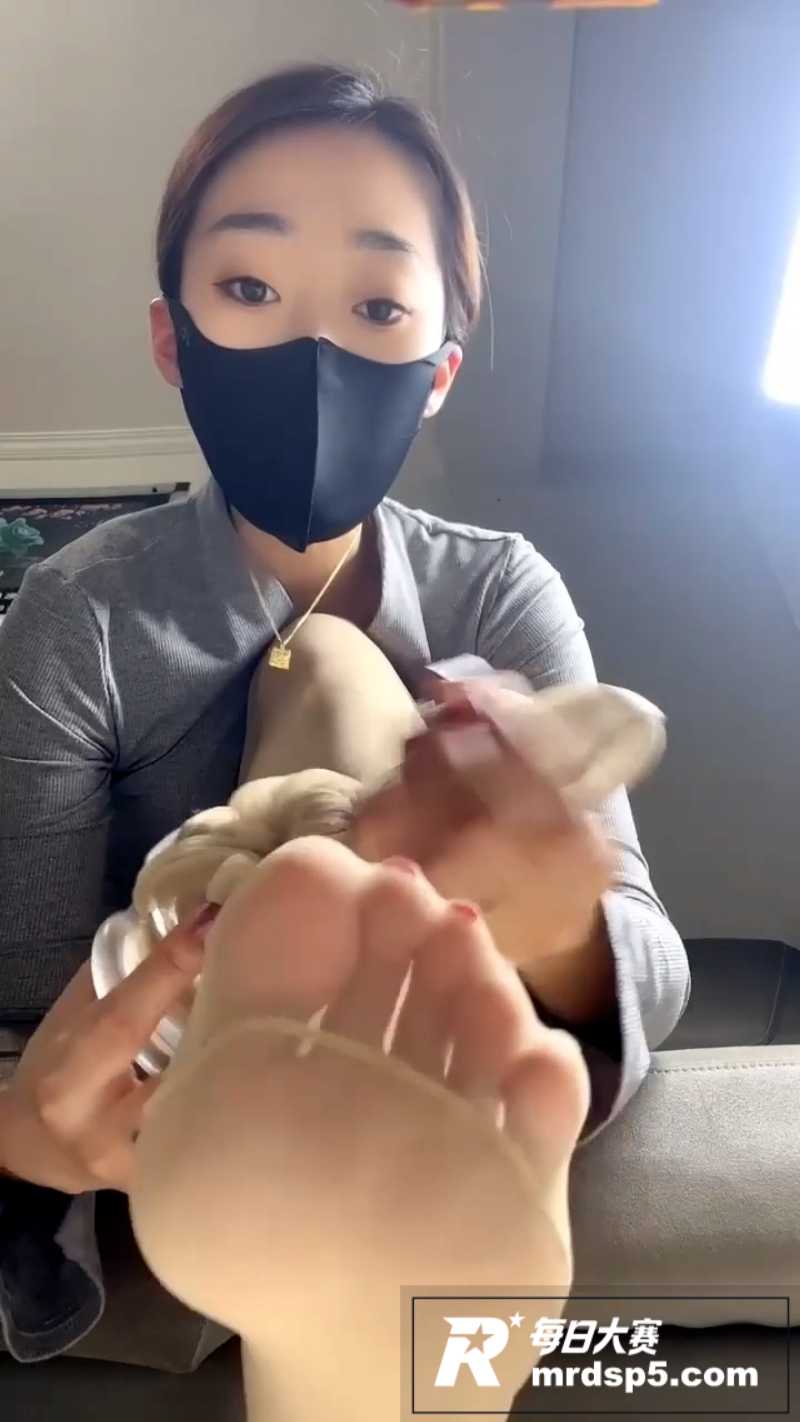 玩物社交直播 颜艺很相关图片4