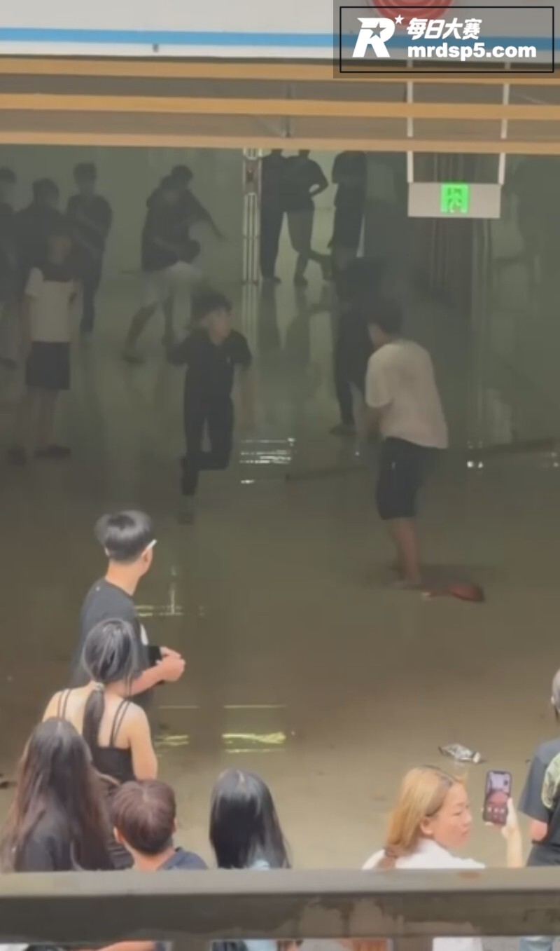 南宁大学公园血腥恶性相关图片1