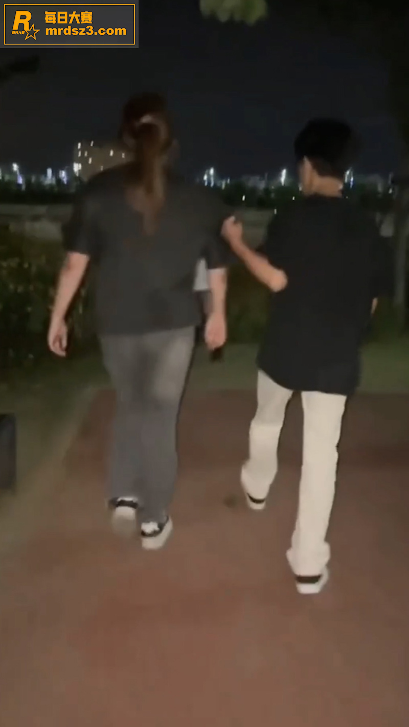河南南召县精神小妹欺相关图片6