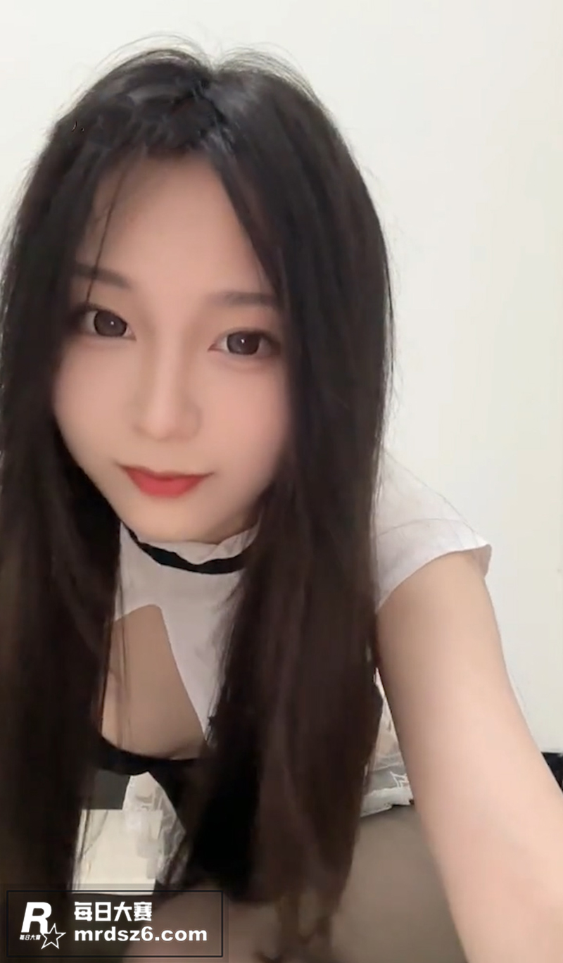 高颜值清纯少女 斯凯相关图片2