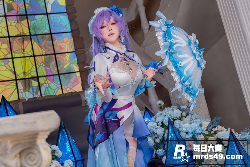 推特极品萝莉 咬一口相关图片25