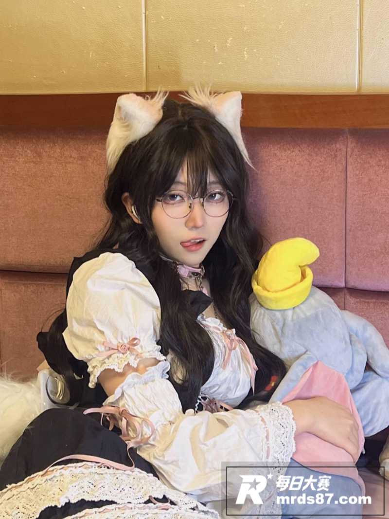 推特极品美少女 虎皮相关图片10