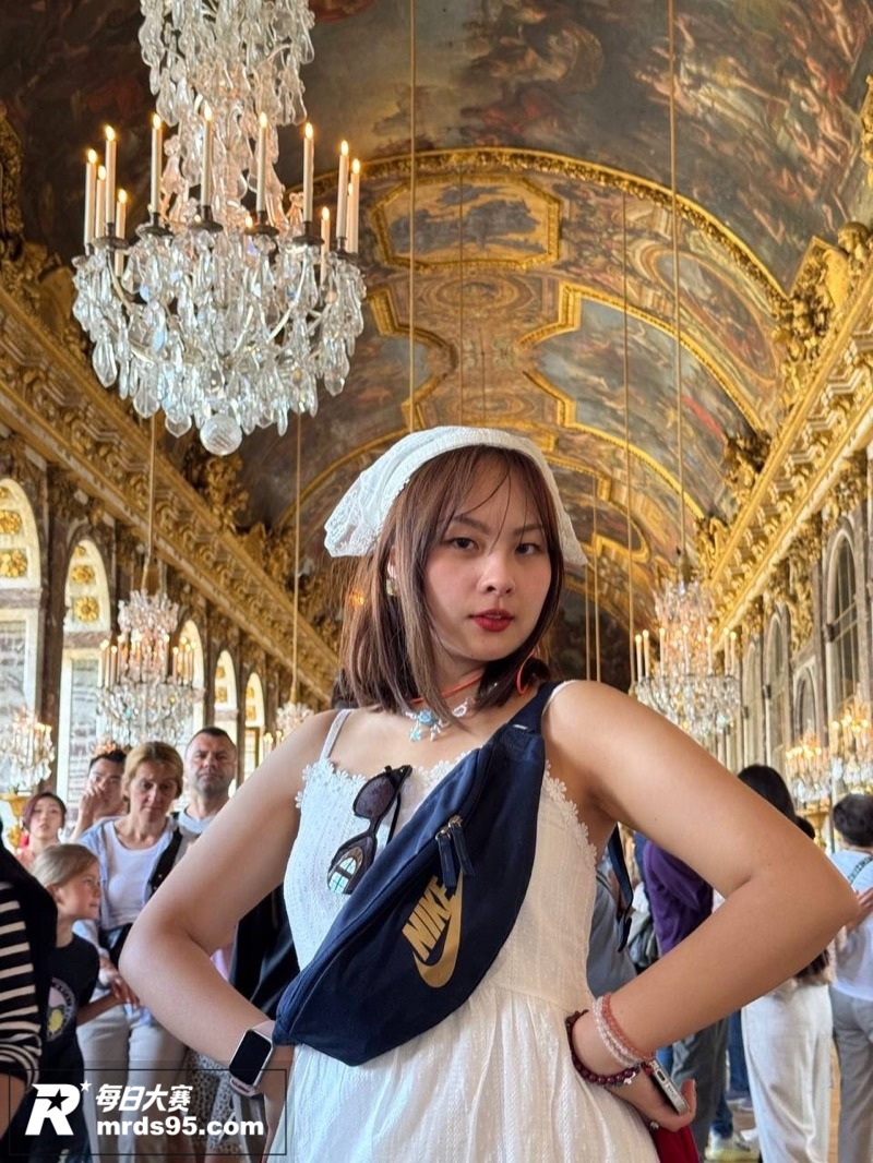 云南丽江极品清纯女大相关图片5