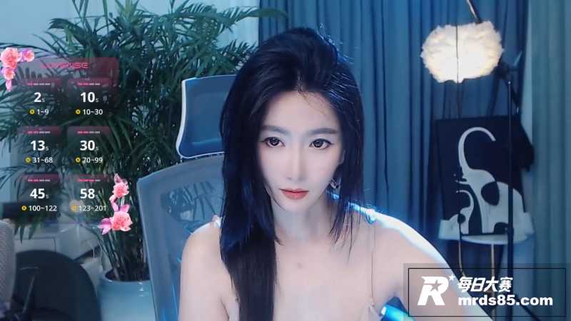 ST站高颜值美女主播相关图片1
