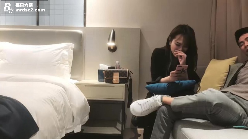 文轩探花 酒店约炮温相关图片1