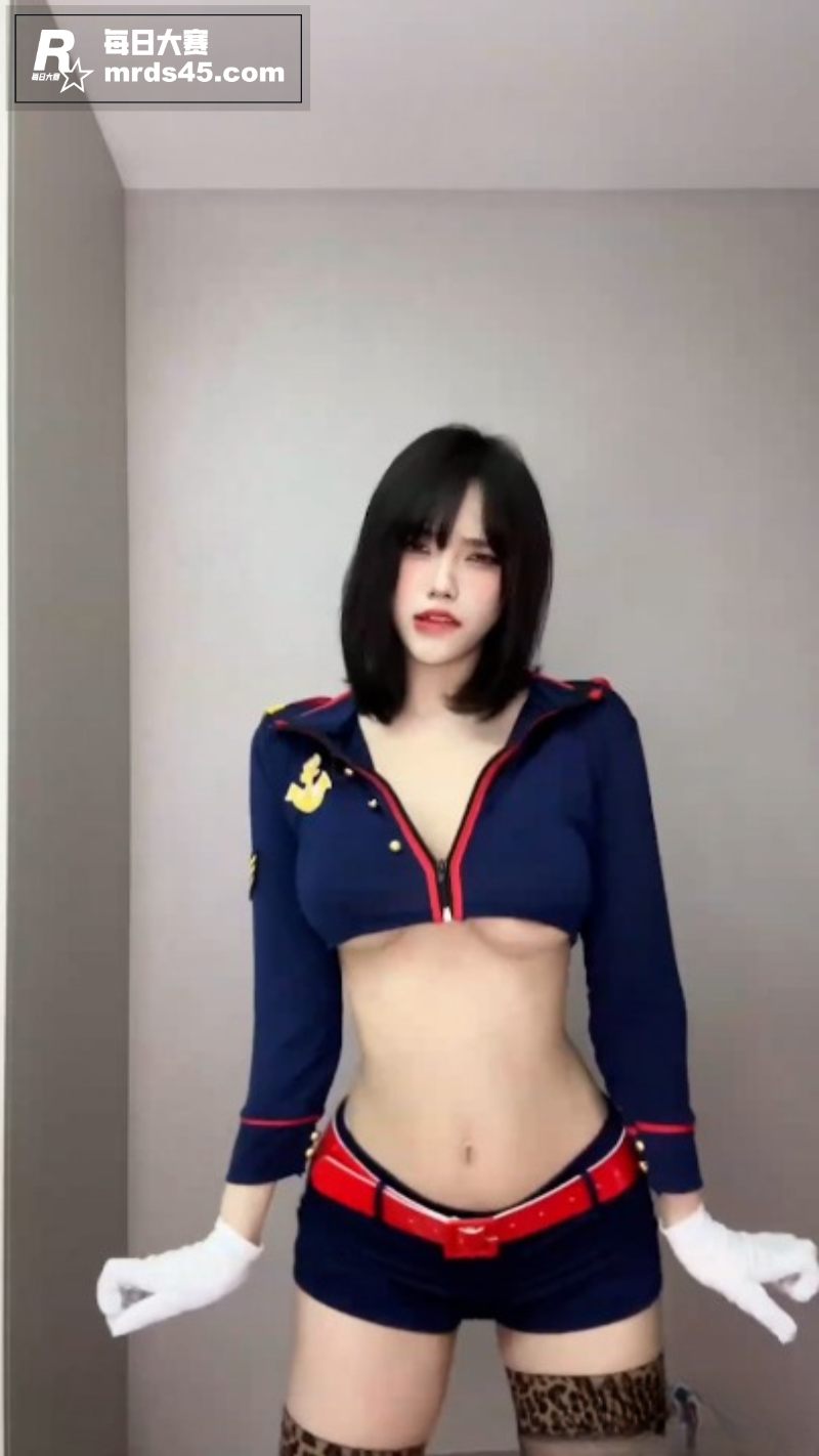 抖音百万粉丝网红 琳相关图片6