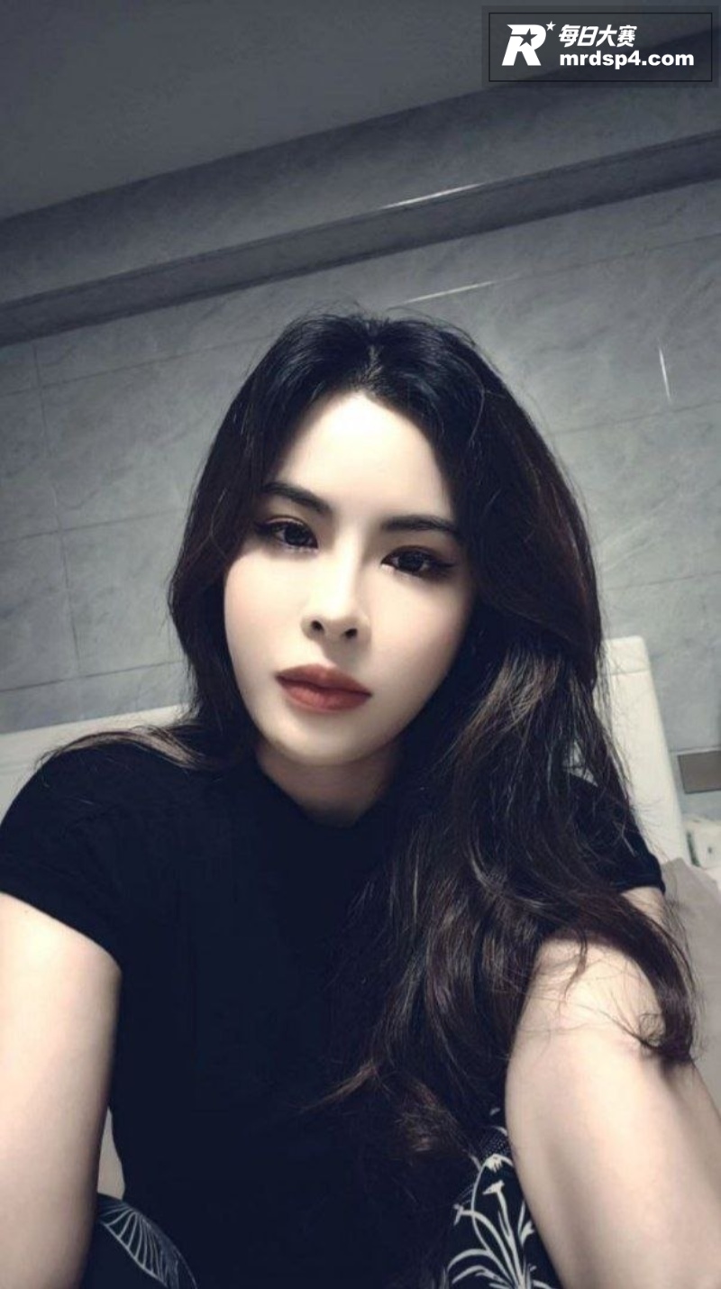国产少妇天花板 白天相关图片3