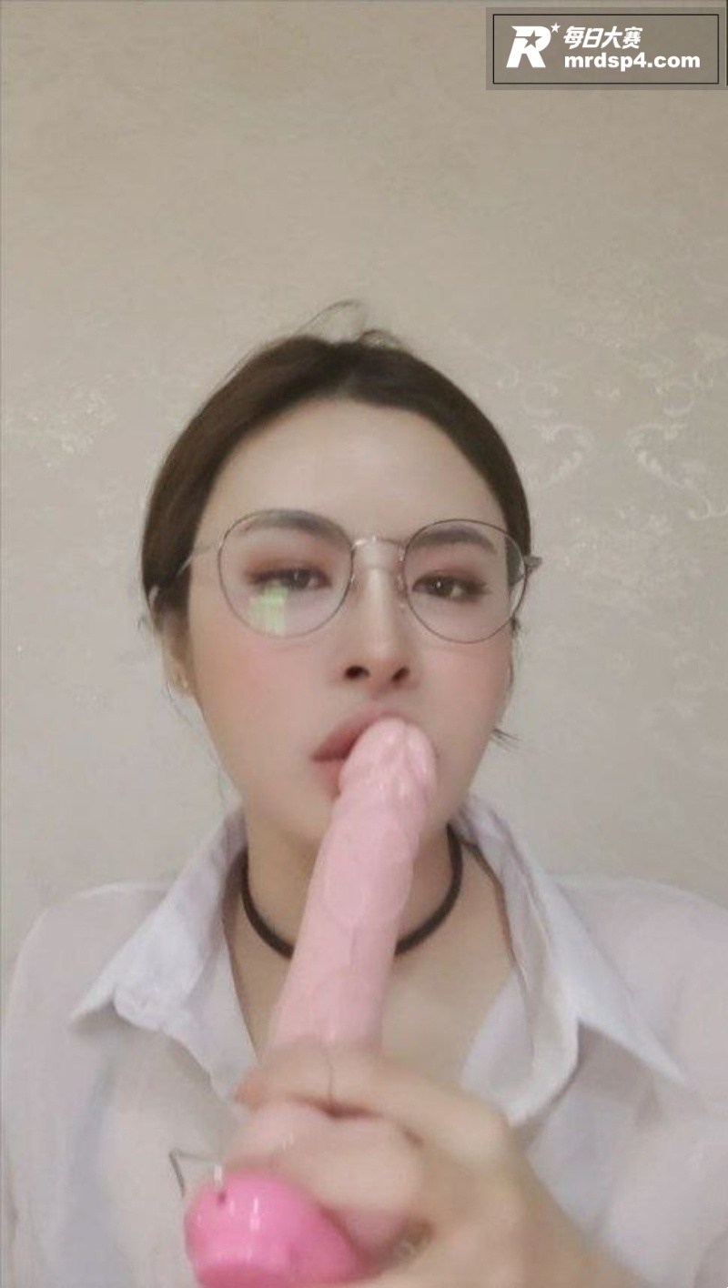 国产少妇天花板 白天相关图片6