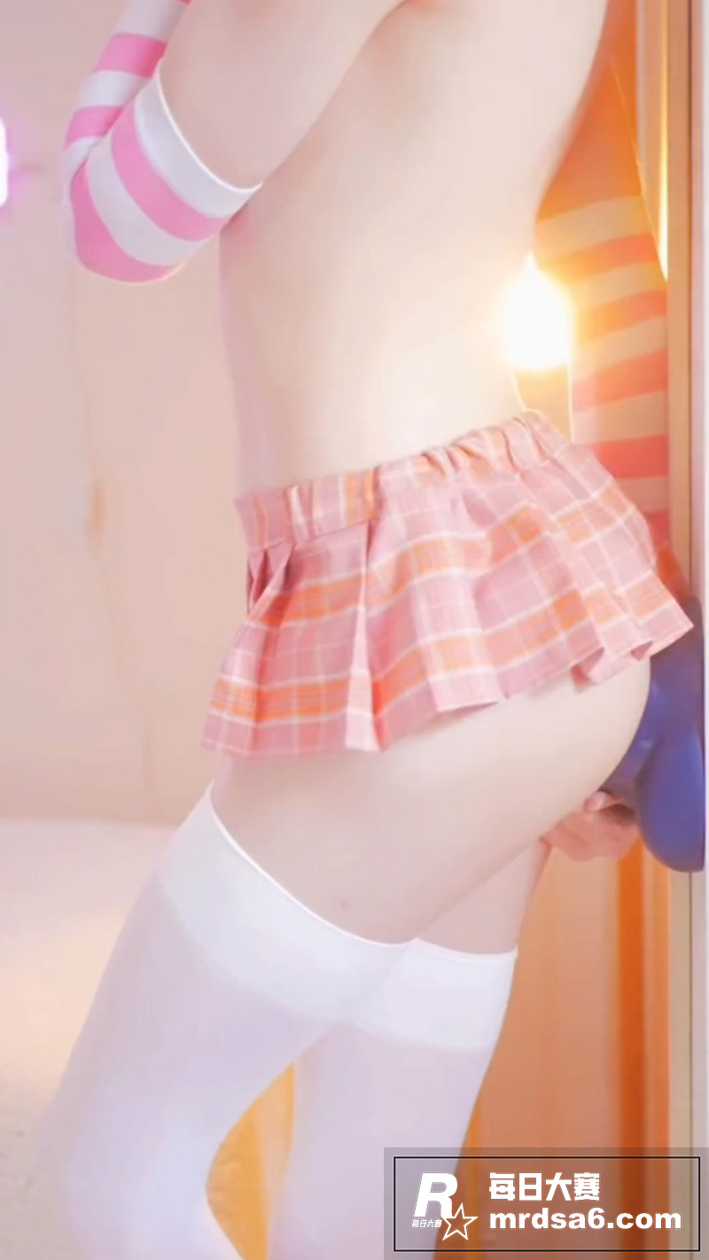 超白嫩TS伪娘 Su相关图片1