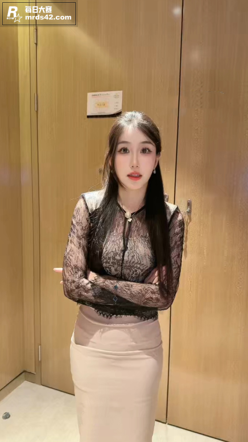 ASMR高颜值女神 相关图片1