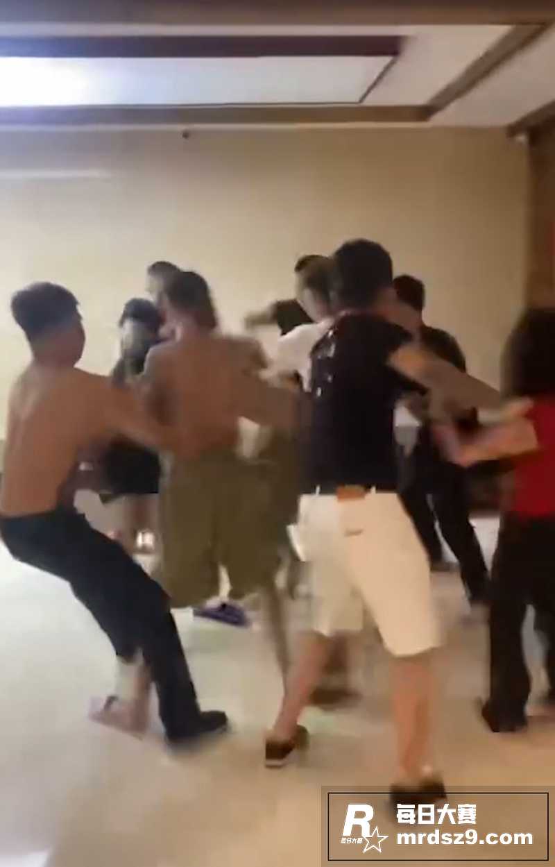 大哥的女人你别乱瞅 相关图片5