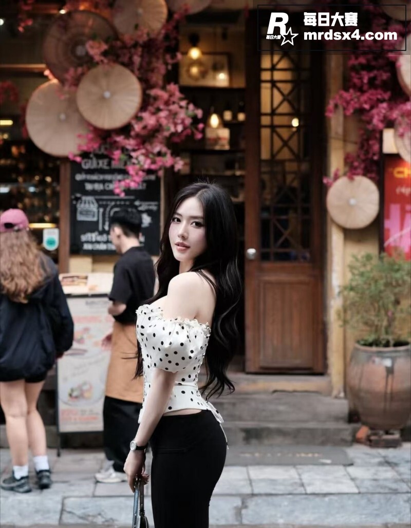 抖音高颜值欲女 杨欣相关图片4