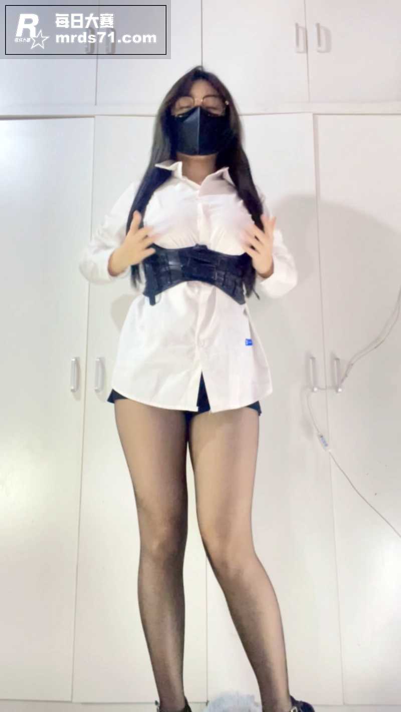 推特动感舞姬 无刺榴相关图片1