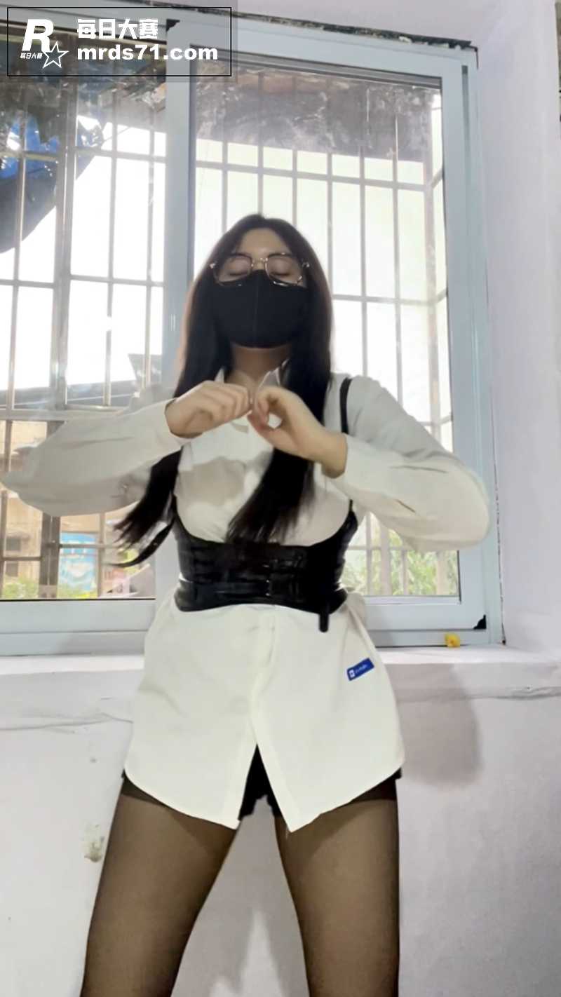 推特动感舞姬 无刺榴相关图片5